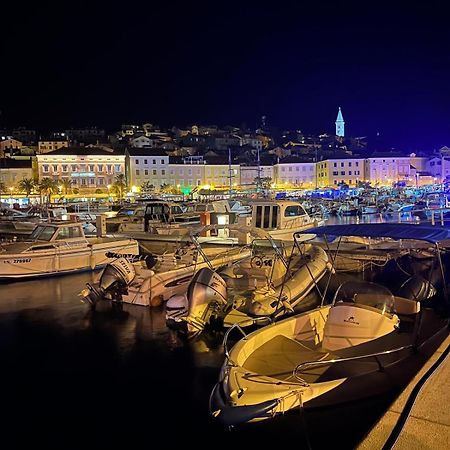 Season4All Apartments Mali Losinj Luaran gambar