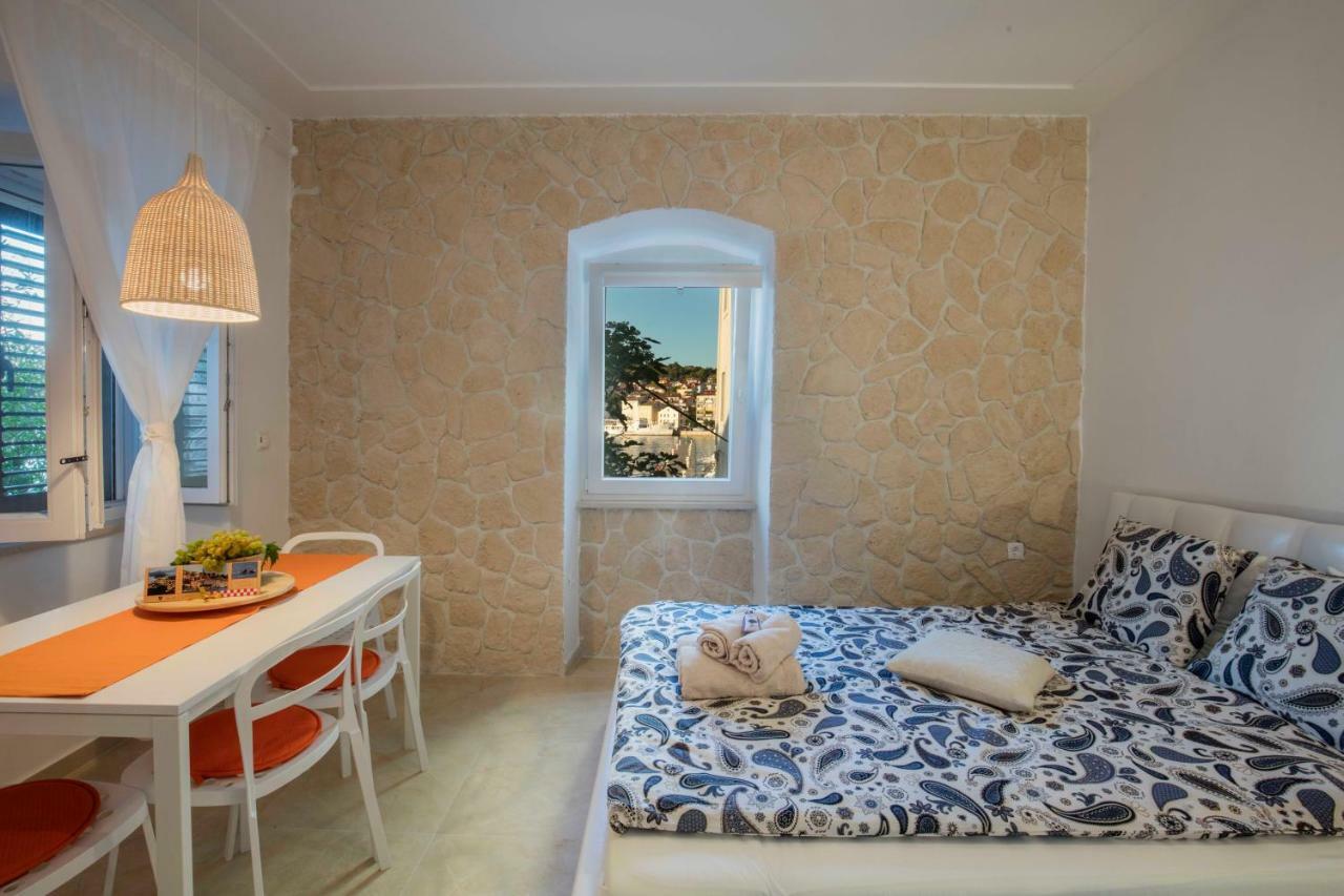 Season4All Apartments Mali Losinj Luaran gambar