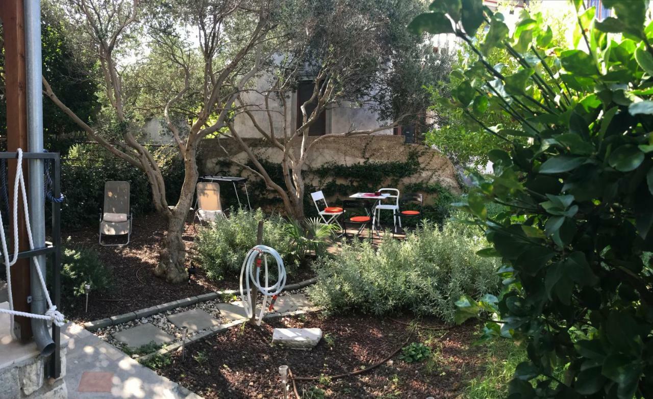 Season4All Apartments Mali Losinj Luaran gambar